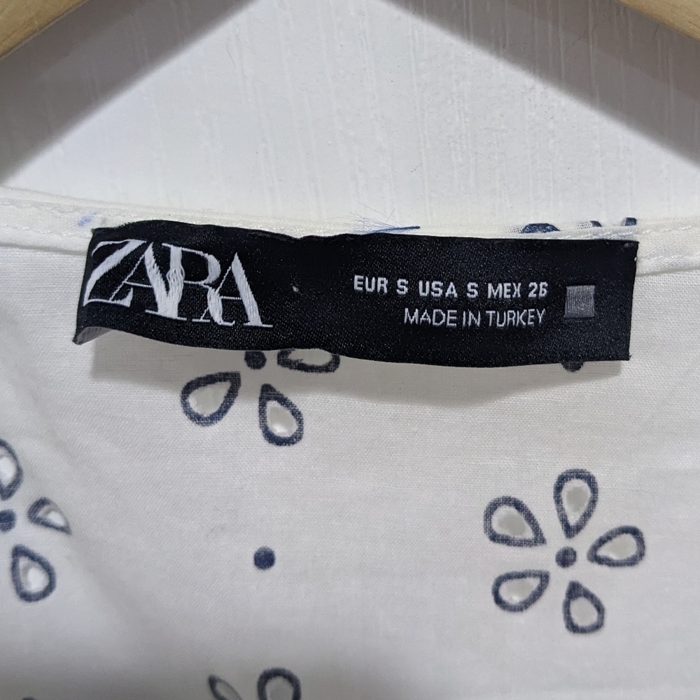 Zara | Eyelet Ruffle Wrap Top - Picture 4 of 10